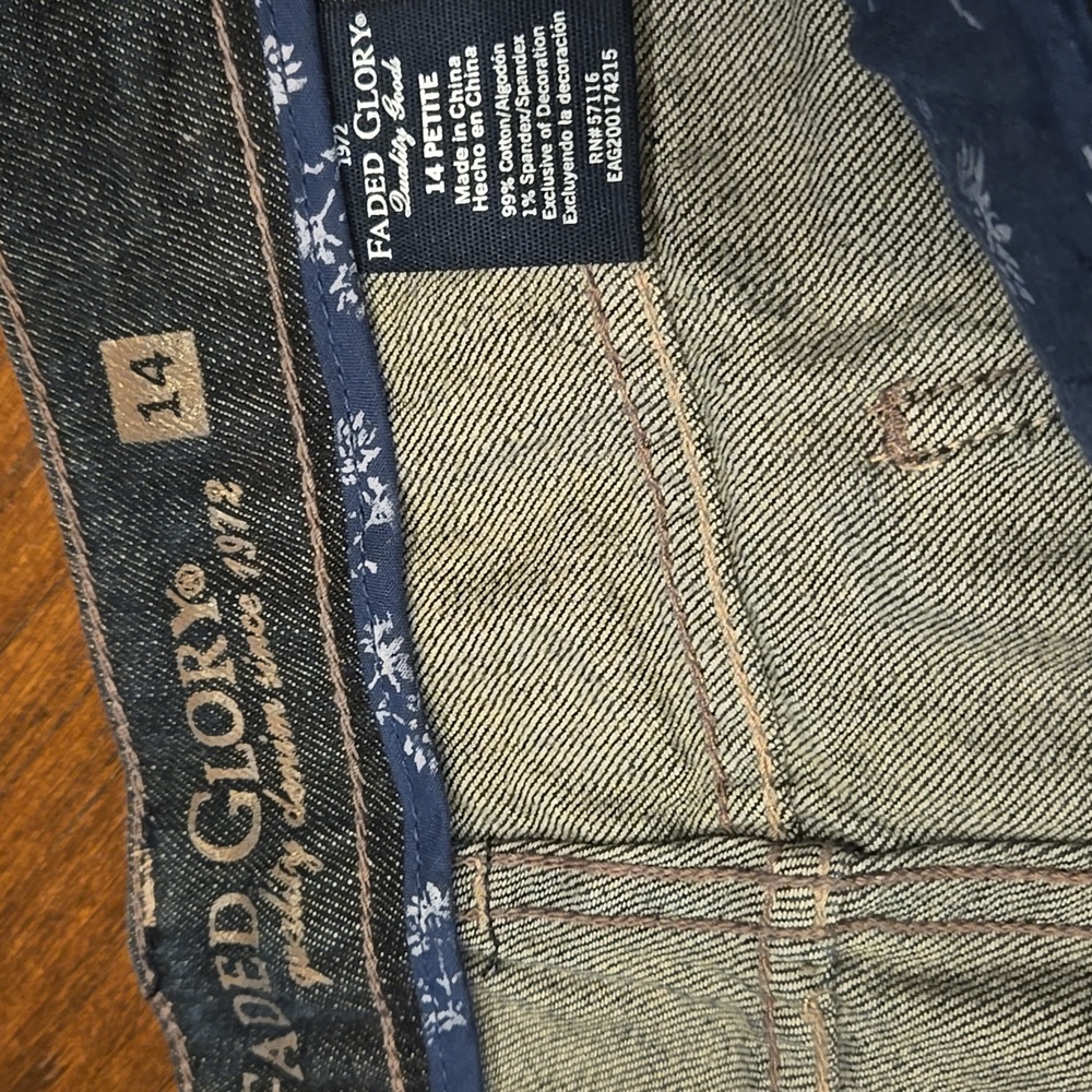 Faded Glory Boot Cut Jeans - Picture 3 of 7